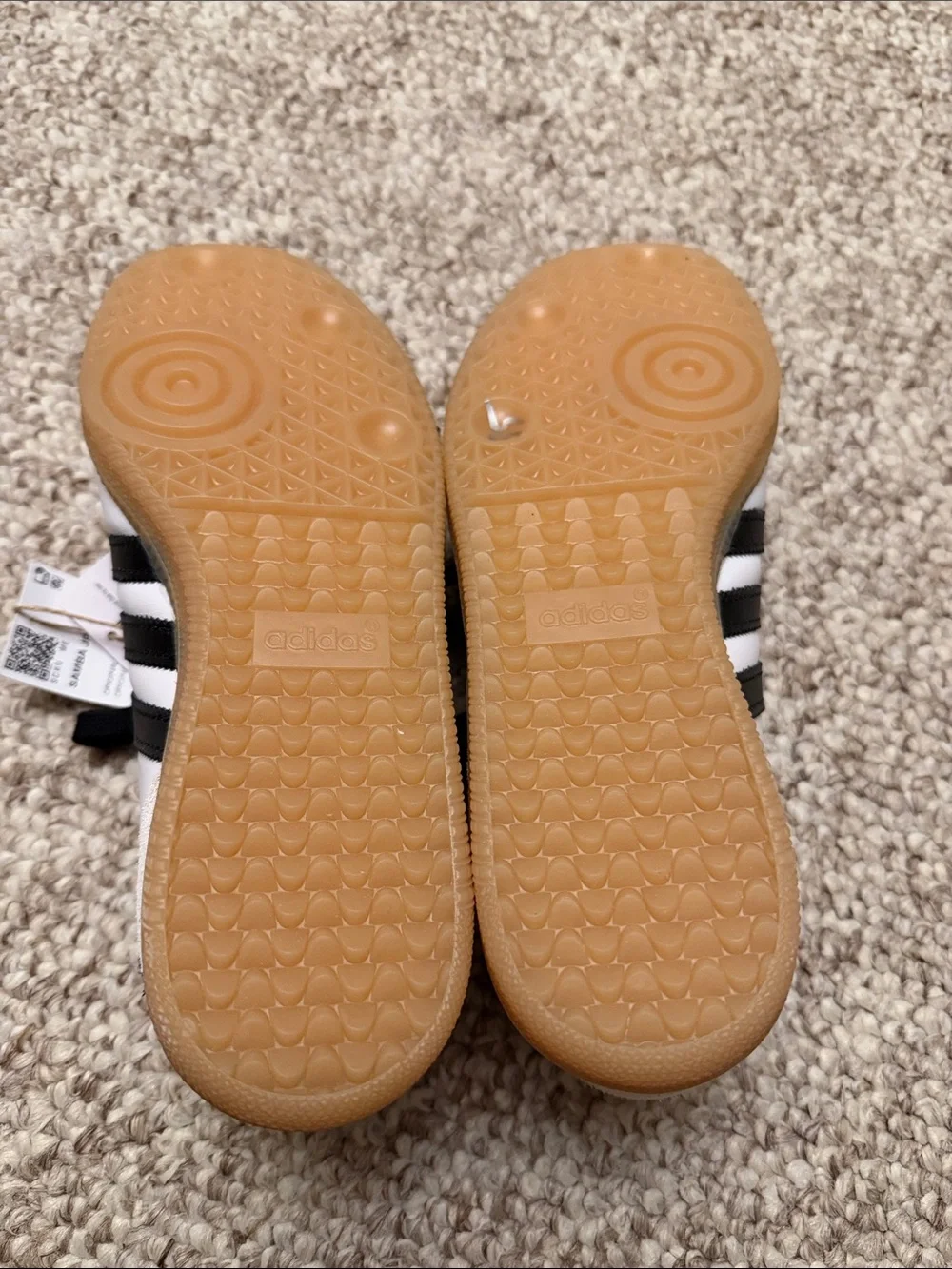 adidas youth sneakers